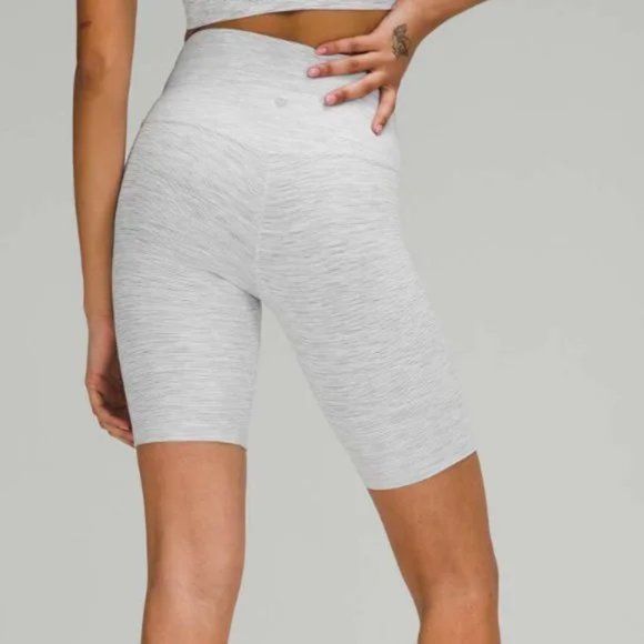 Lululemon White/Gray Align Bike Shorts 8" - 4 - Picture 2 of 6
